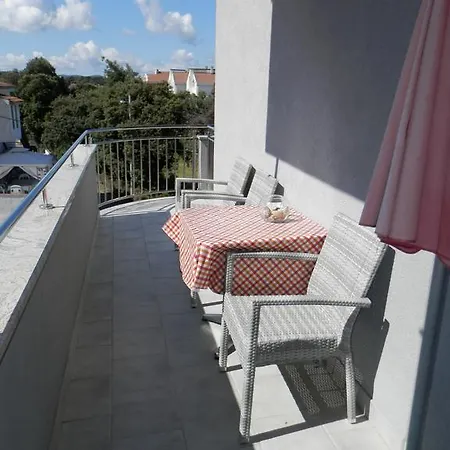 Roto Apartment Petrčane