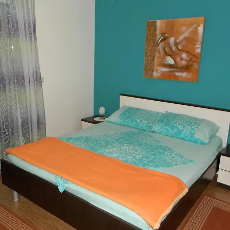 Apartment Roto *