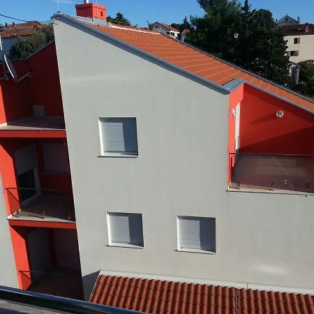 Roto Apartment *